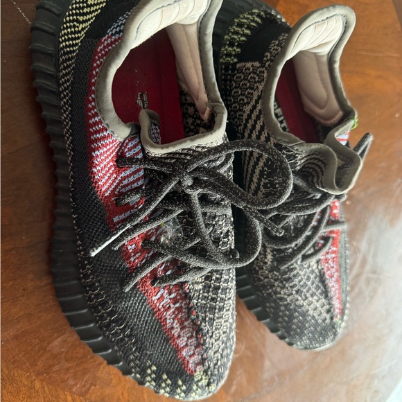 Adidas Yeezy Boost 350 V2 Yecheil (Reflective) - Picture 3 of 3